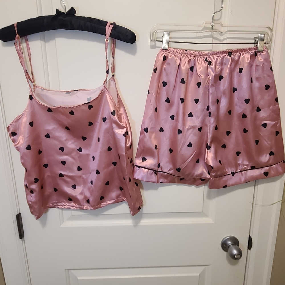 Pijama Pink Satin Cami&Short PJ Set With Black Hearts Size Small/Medium Approx. - Picture 4 of 16